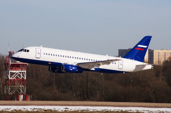 SSJ100 №95011 на службе в авиации МВД. Фото Михаила Полякова, 2014 год